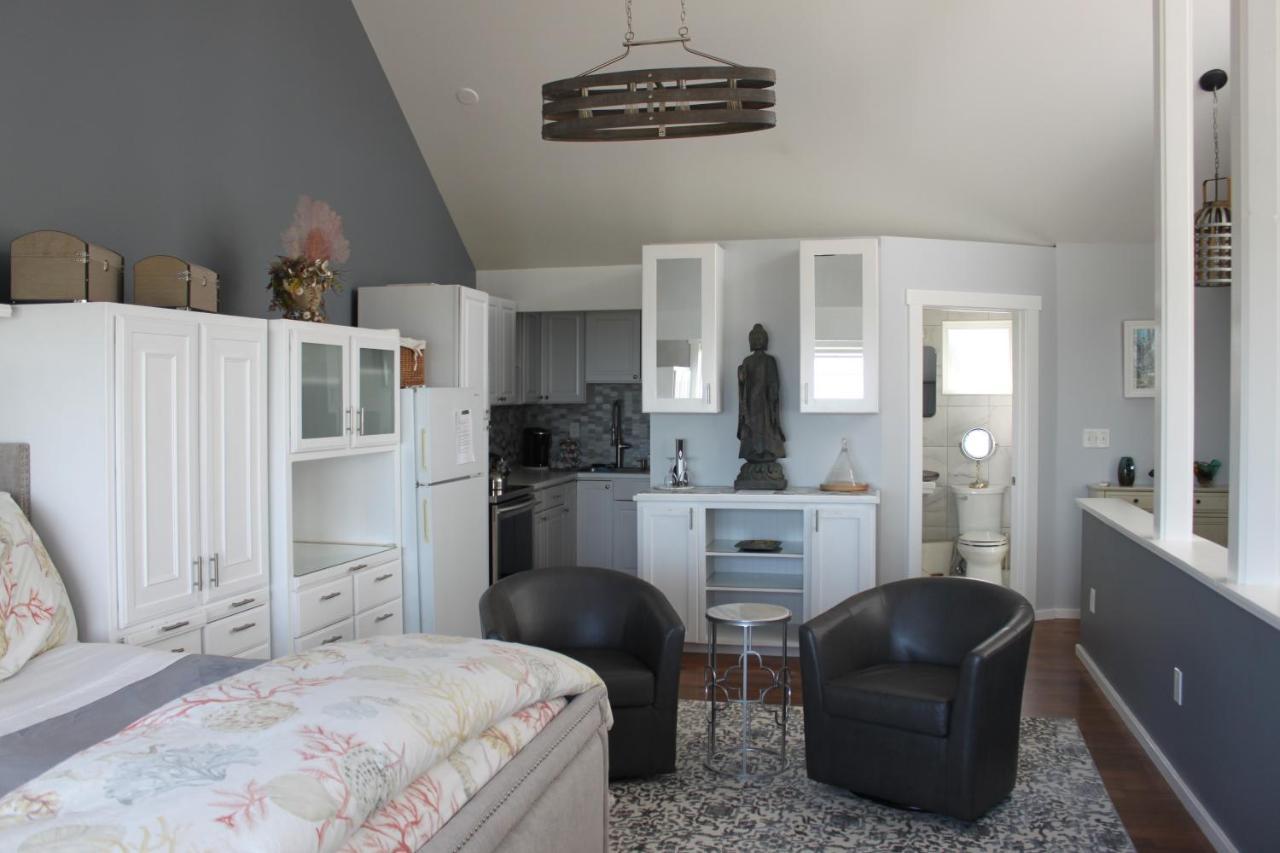 Dungeness Barn House Bed And Breakfast At Two Crows Farm Sequim Exterior foto