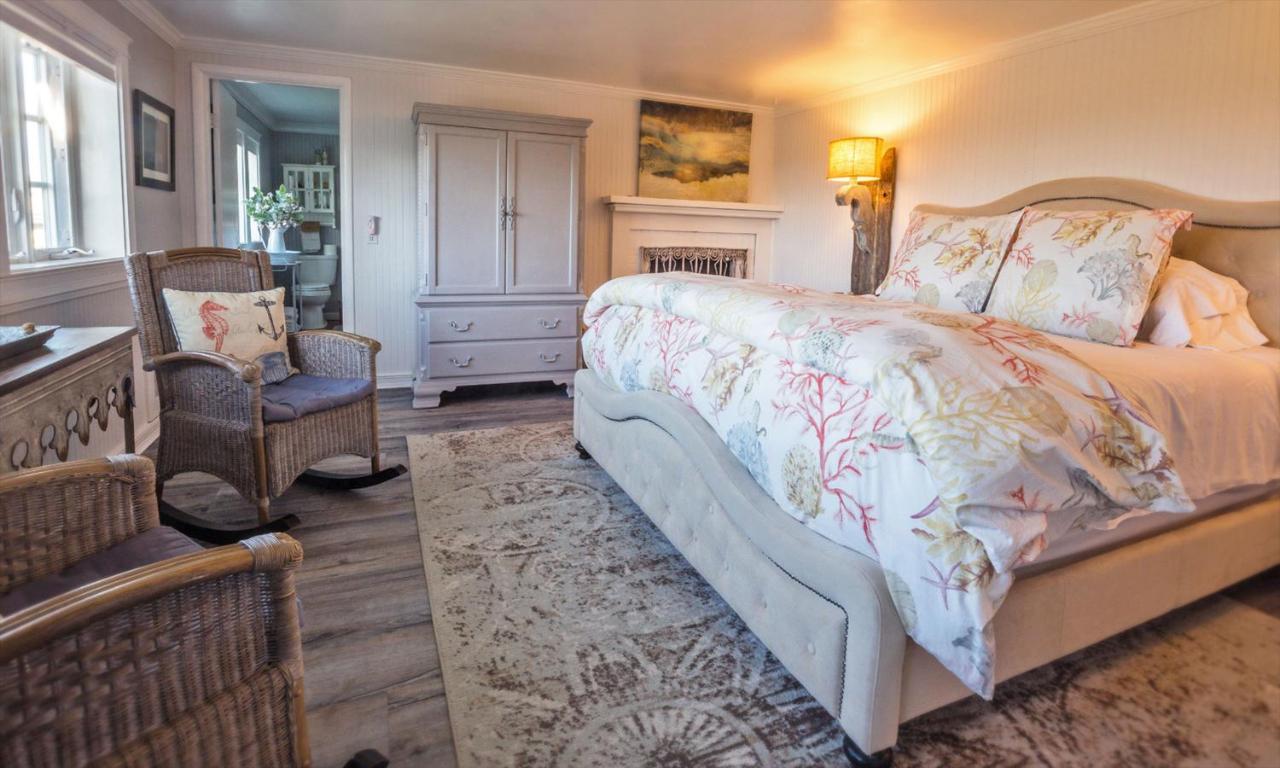 Dungeness Barn House Bed And Breakfast At Two Crows Farm Sequim Exterior foto